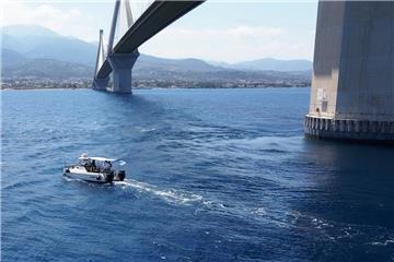Completion of the third underwater inspection of the pillars of the bridge