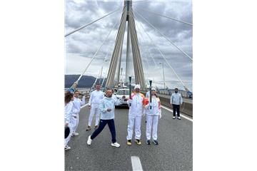 ΠΟΛΥΤΕΚΝΙΚΗ ΠΑΝΕΠΙΣΤΗΜΙΟ