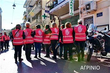 AGRINIO - HANDS-OFF THE GIRLS